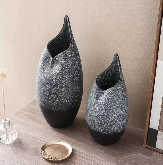 CERAMIC VASE (JK-017F-1)
